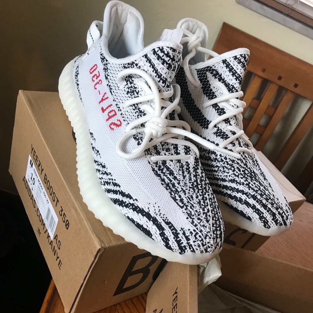 adidas Yeezy Ultra Boost 350 V2 Zebra